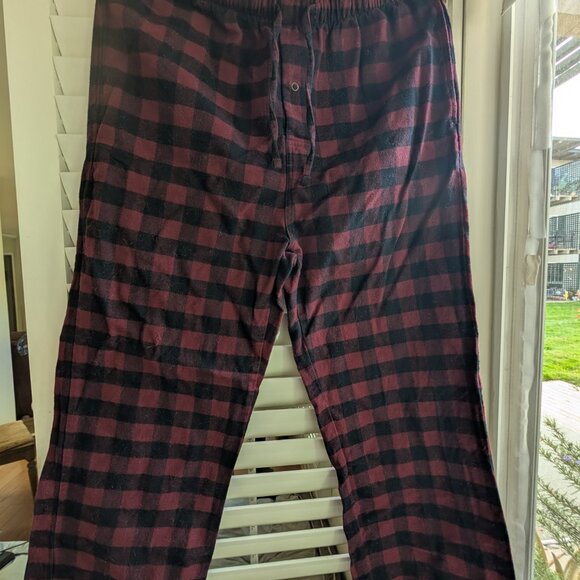 Garnet Hill Mens Organic pima cotton pajama bottoms red black - Picture 2 of 7